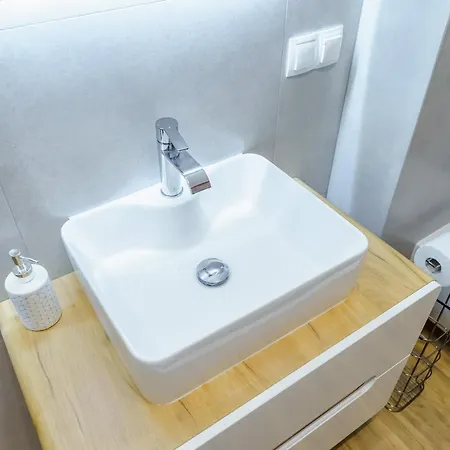 Апартаменти D-07 